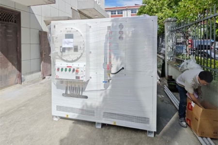 防爆高低溫一體機(jī)的結(jié)構(gòu)特點(diǎn)、使用環(huán)境、安裝與調(diào)試