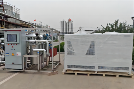 高低溫一體循環(huán)機的原理、功能與應(yīng)用全解析