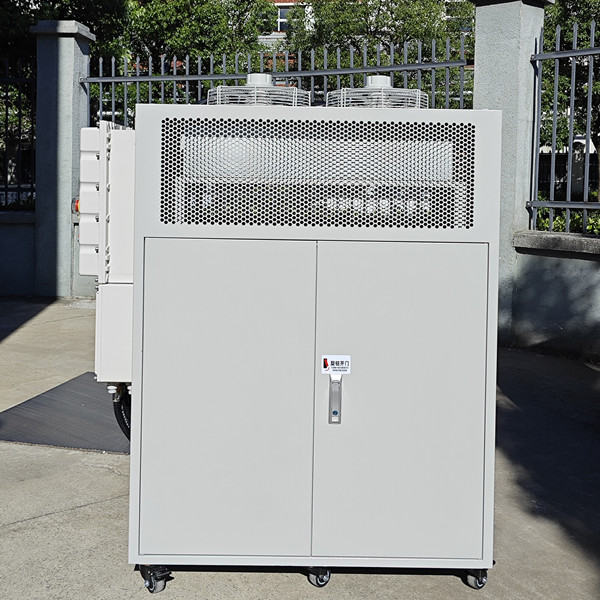 防爆高低溫控溫系統(tǒng)設(shè)備實(shí)拍圖2